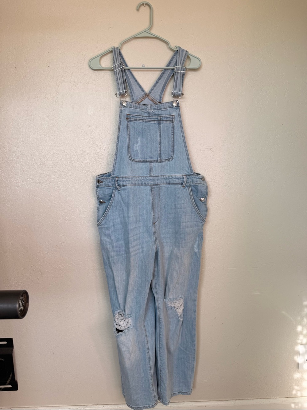 Wild Fable Light Wash Denim Overalls - Light Blue